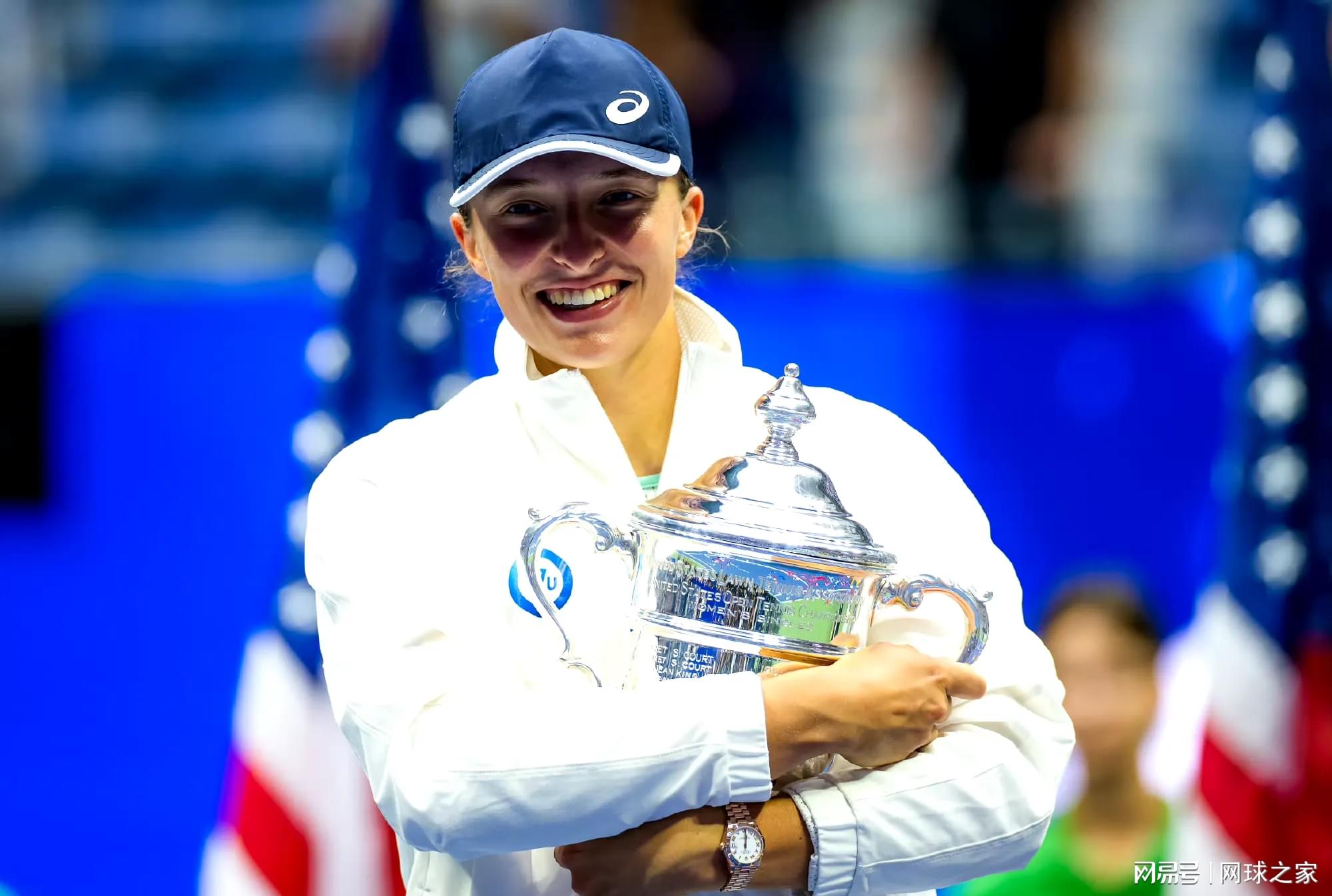 ue, 门斯, 子的身份 ue, 门斯, 子的身份