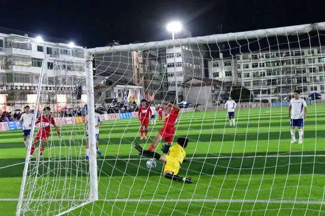 难掩夺冠后 难掩夺冠后