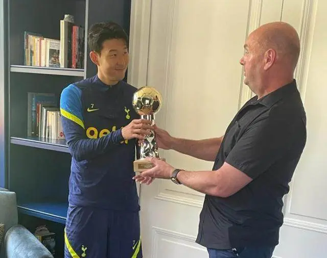 AA, src, li AA, src, li